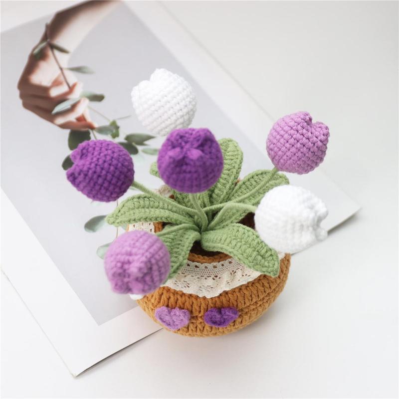 Room Decor Indoor Plants Handmade Crochet Tulip Potted Plant, 1 Count Knitting Tulip Potted Plant, Christmas 2024 Ornament, Tulips Artificial Crochet Bouquet Desktop Decoration for Home Office, Gift for Friend & Family