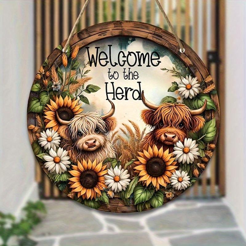 Highland Cow Pattern Welcome Sign, Round Sunflowers Hanging Door Sign, Wall Decor for Home Cafe Farmhouse Classroom Window Door Porch Garden