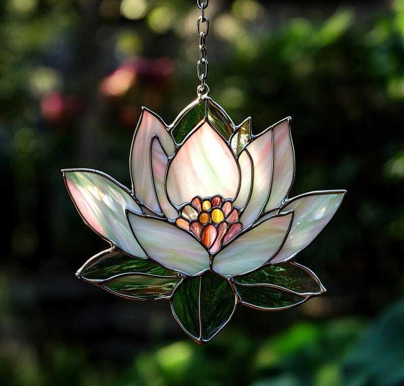 Lotus Acrylic Window Hangings Lotus Lovers Gift, Lotus Suncatcher Home Decor, Gift for Her, Birthday Gift Lotus Wall Art