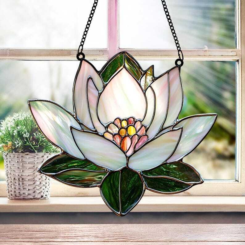 Lotus Acrylic Window Hangings Lotus Lovers Gift, Lotus Suncatcher Home Decor, Gift for Her, Birthday Gift Lotus Wall Art