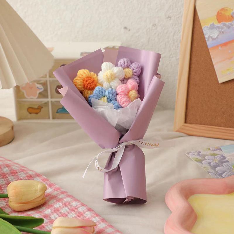 Hand-Knitted Flower Bouquet Crochet Knitted Flowers Valentine's Day Weeding Party Decoration Hand Woven Artificial Flowers