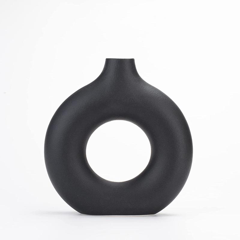 Black Donut Vase Hollow Ceramic Vase for Flowers Handmade Minimalist Boho ins Style Modern Home Decor for Wedding Dinner Table Party Living Room Office Bedroom