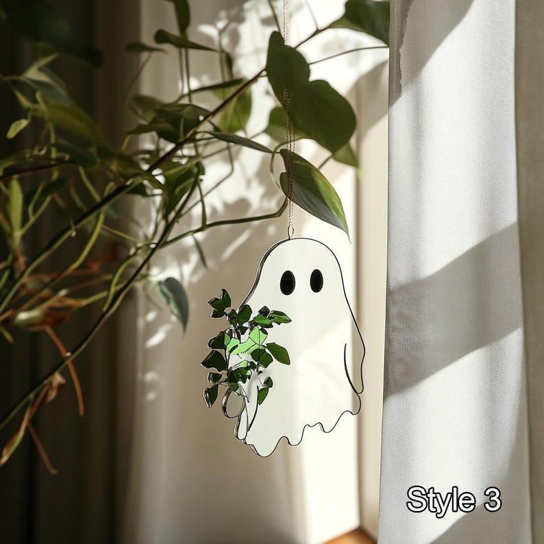 Cute Ghost Plant Suncatcher, Ghost and Monstera Acrylic Ornament, Halloween Ghost Window Hangings, Plant Lovers Gift, Chrismas Gift