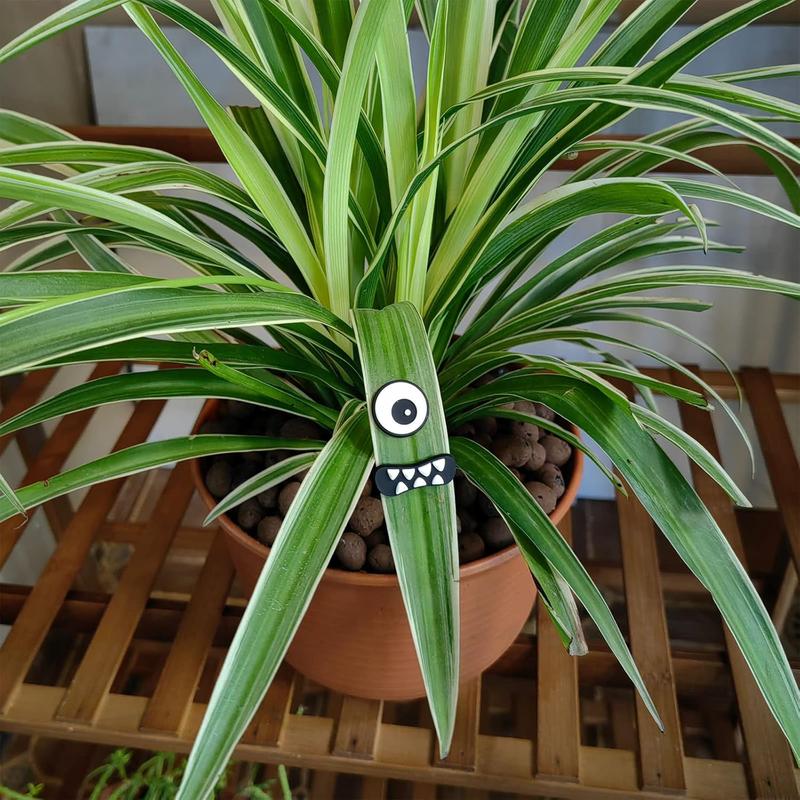 Monster Plant Magnets Eyes for Potted Plants, Funny Plant Safe Magnet Pins Charms, House Plant Accessories, Christmas Decorations Gift for Plant Lovers