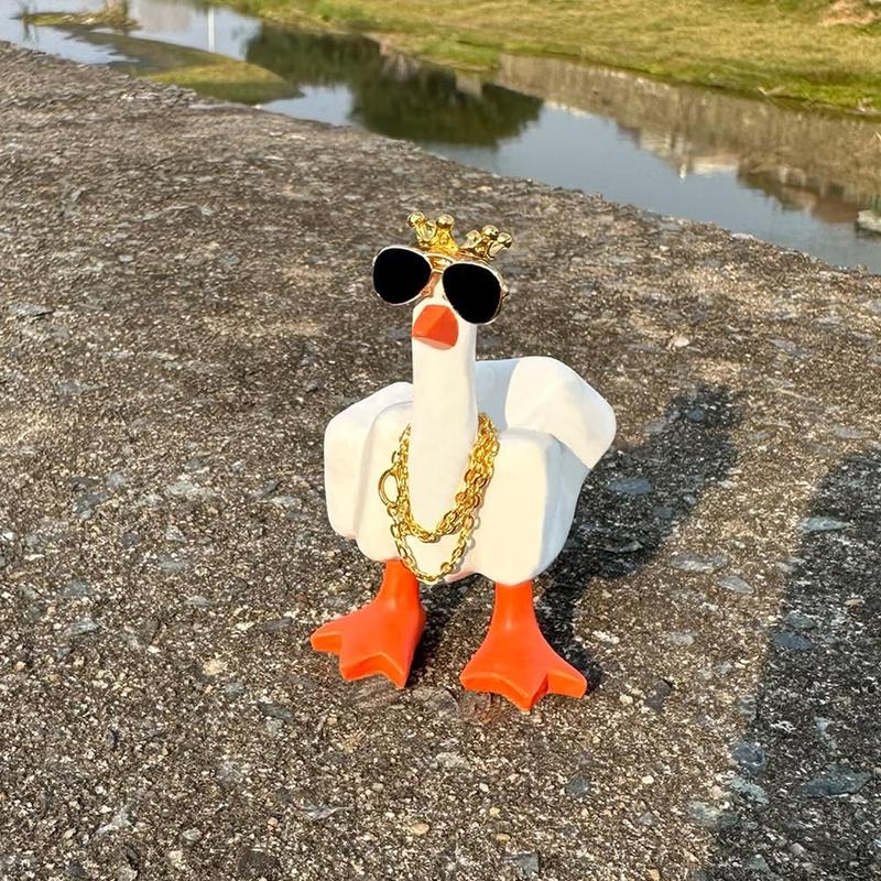 Finger Duck King Collectibles Sculpture Statue, Funny Duck Resin Figurine with Mini Crown Glasses and Necklace, Cool Home Decoration, Car Accessories Home Office Desk