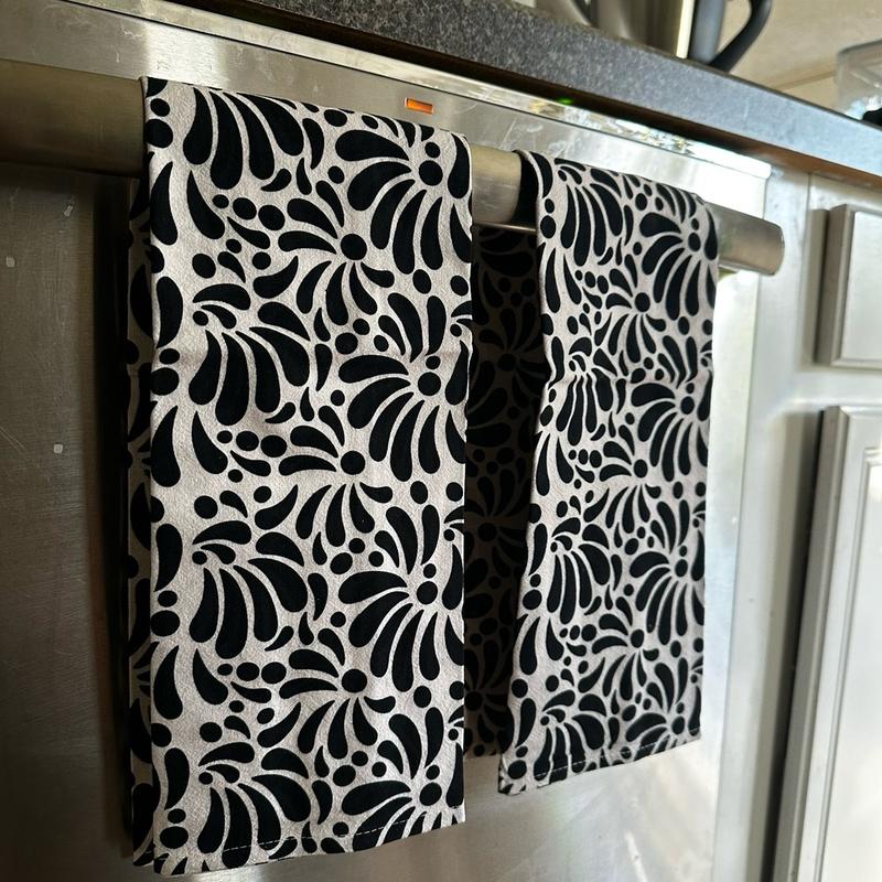 Set of 2 black and beige Talavera Kitchen Towels - Latin Tea Towel Design for Latin, Mexican Kitchen Decor - 100% Cotton, Soft & Absorbent