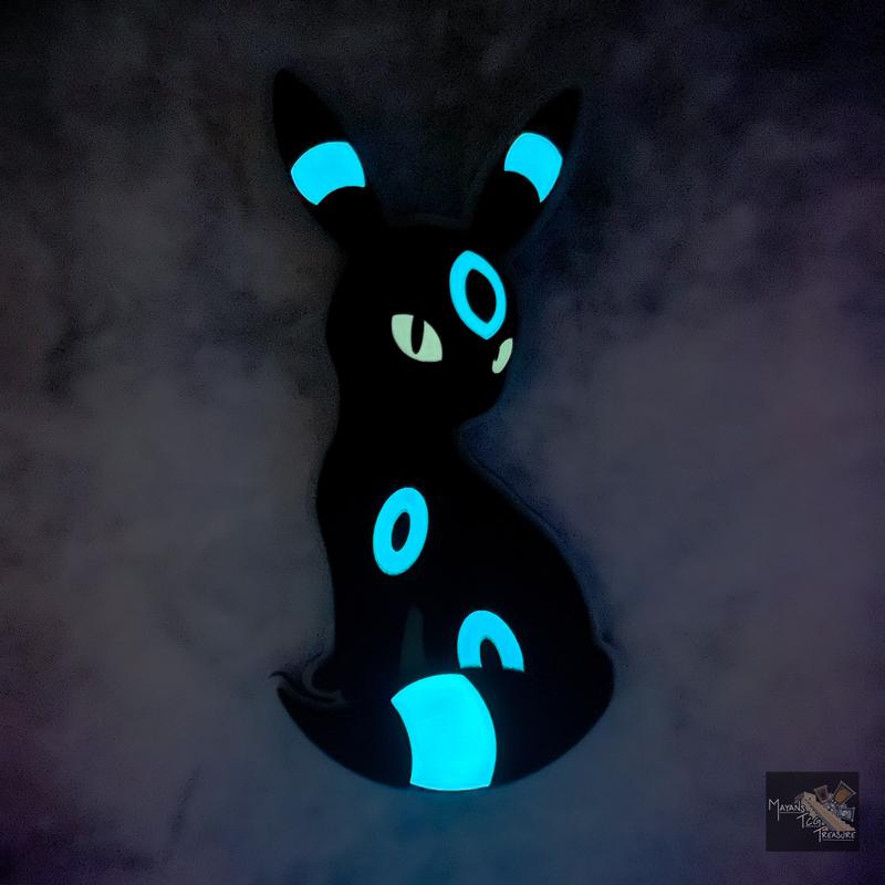 Glow in The Dark Shinny Umbreon - Wood Wall Decor Pokemon Hanging Decoration Ornaments Gift Hangable