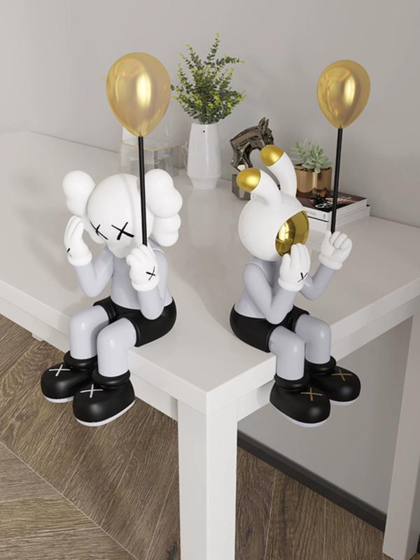 New Luxury KAWS Sitting Violent Bear